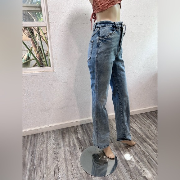 Good American Light Blue bootcut Leg Jeans - Picture 1 of 16